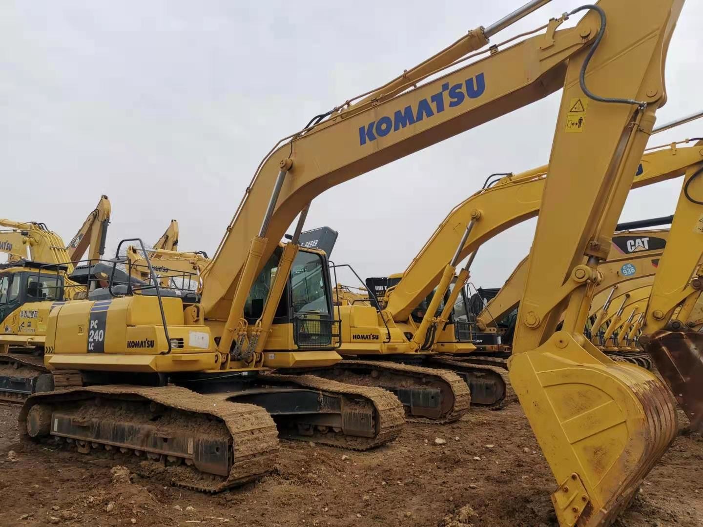 Komatsu PC2408 Second Hand Hydraulic Crawler Excavator