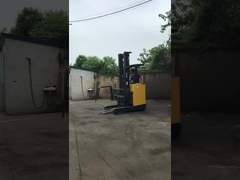 Использованный электрический вилочный погрузчик Komatsu 1.8T, 6.5 м, стальные вилы, желтый цвет, для обработки материалов на складе