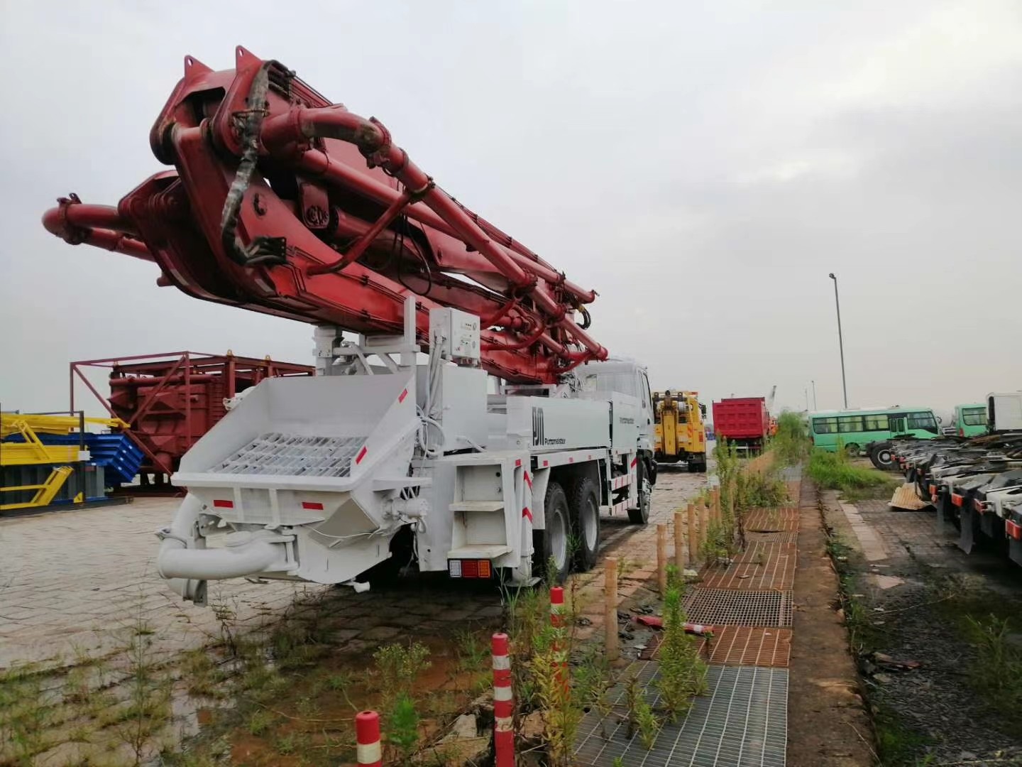 Zoomlion Sany Used Mechanical Equipment , 56m Second Hand Pump Truck