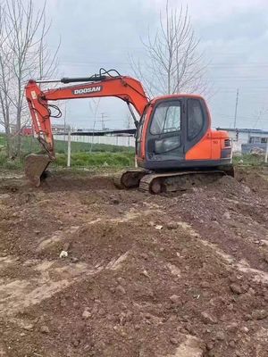 Small Doosan Trackhoe Equipment DX75 Used Excavator Machine For Construction Site