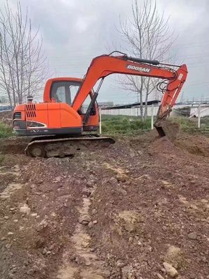Small Doosan Trackhoe Equipment DX75 Used Excavator Machine For Construction Site
