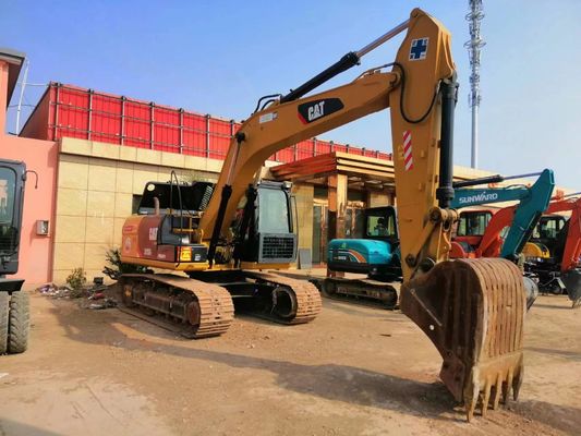 15 Ton Used CAT Excavators With 5720mm Maximum Digging Depth And 0.61M3 Bucket Capacity